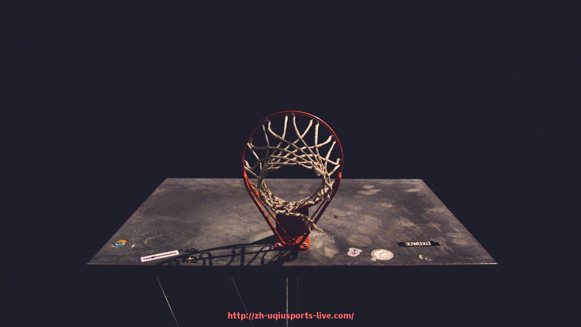 U球体育直播-NBA裁判报告制度与争议判罚解析