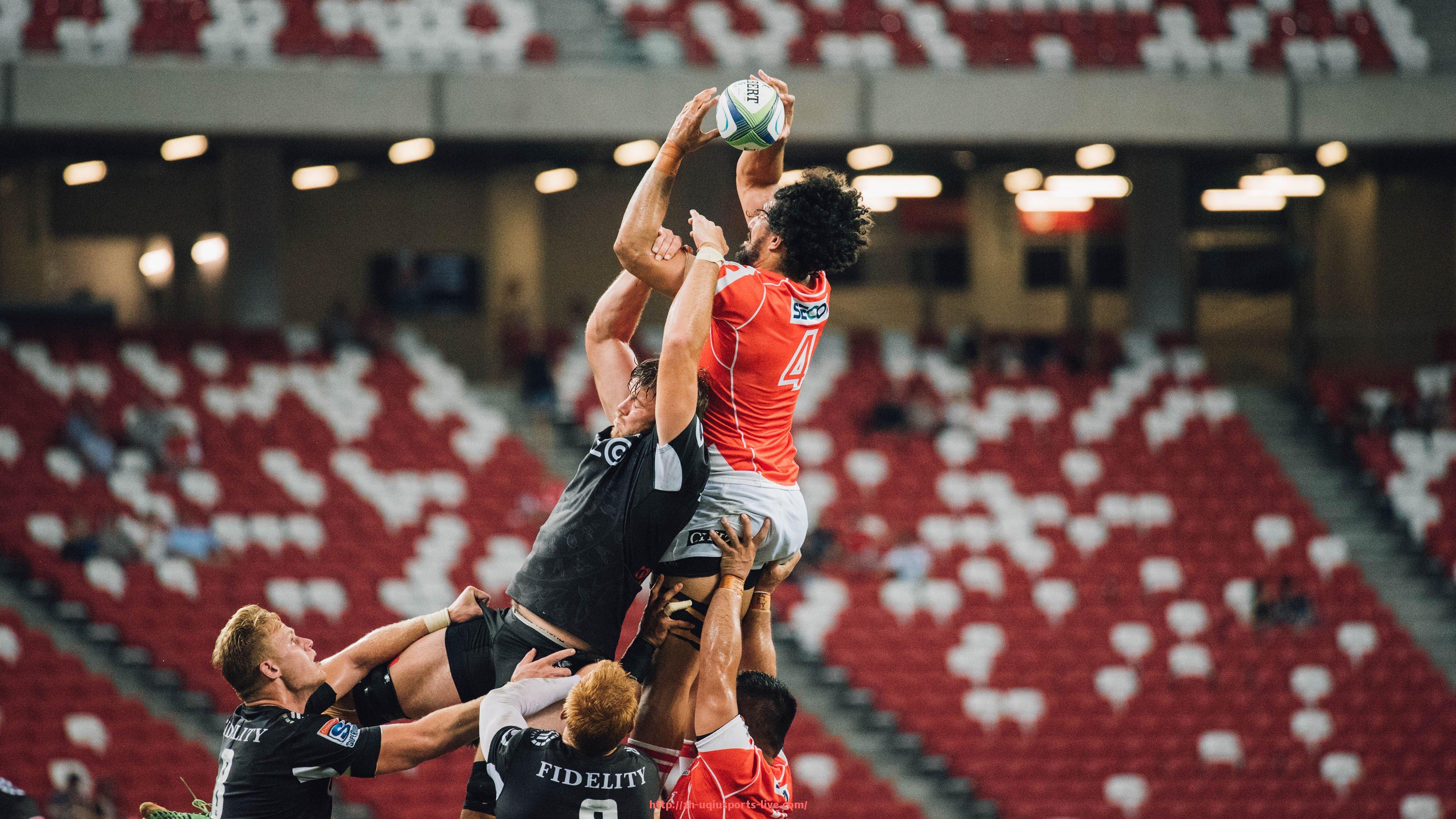 U球体育直播-边线进攻表现亮眼：战术视角解析世俱杯两翼突破战术