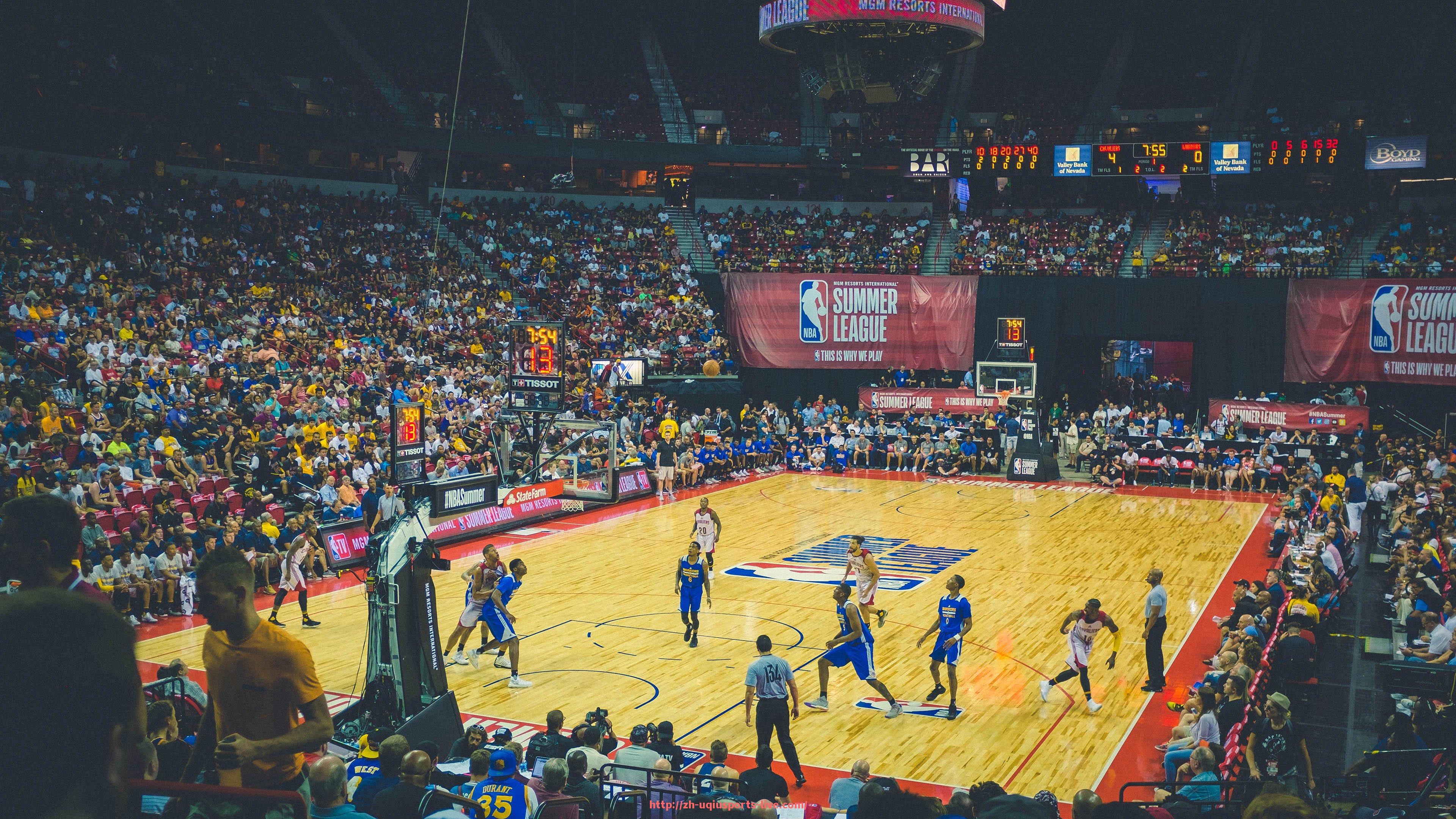 U球体育直播-引体向上健身器材的正确使用技巧有哪些，避免受伤？（引体向上健身器叫什么）